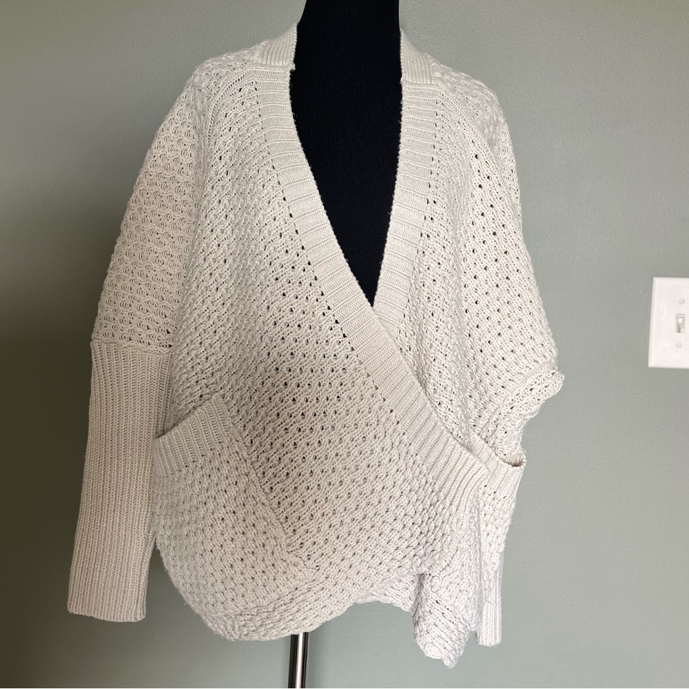 RD Style cream cardigan sweater